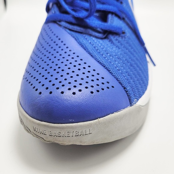 Boy’s Nike Team Hustle Quick 2 Game BBall Sneakers - Picture 12 of 12